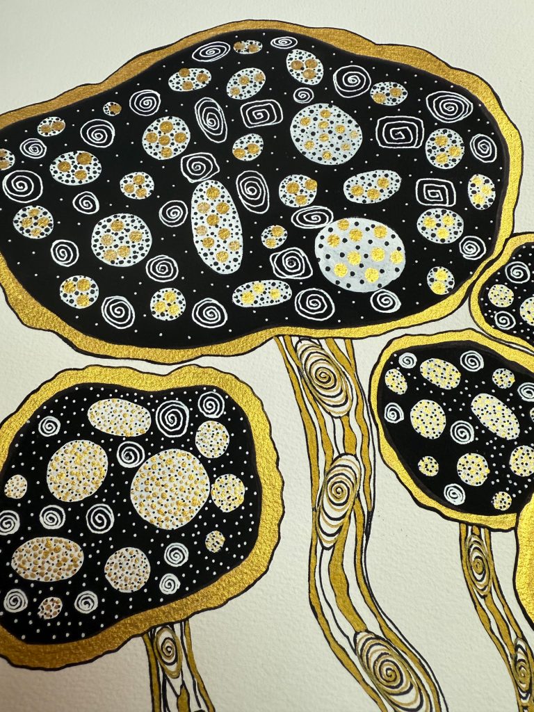 Whispers in Gold Whispers in Gold detail